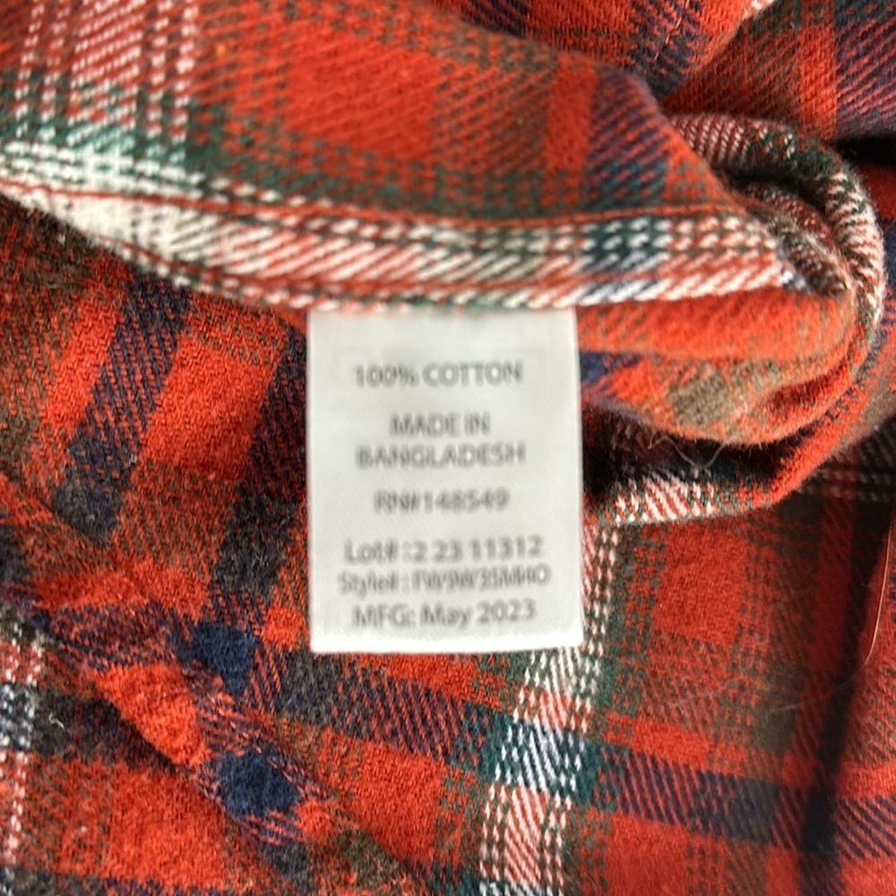 Free Planet Flannel Hoodie Button Down Shirt - Picture 8 of 8